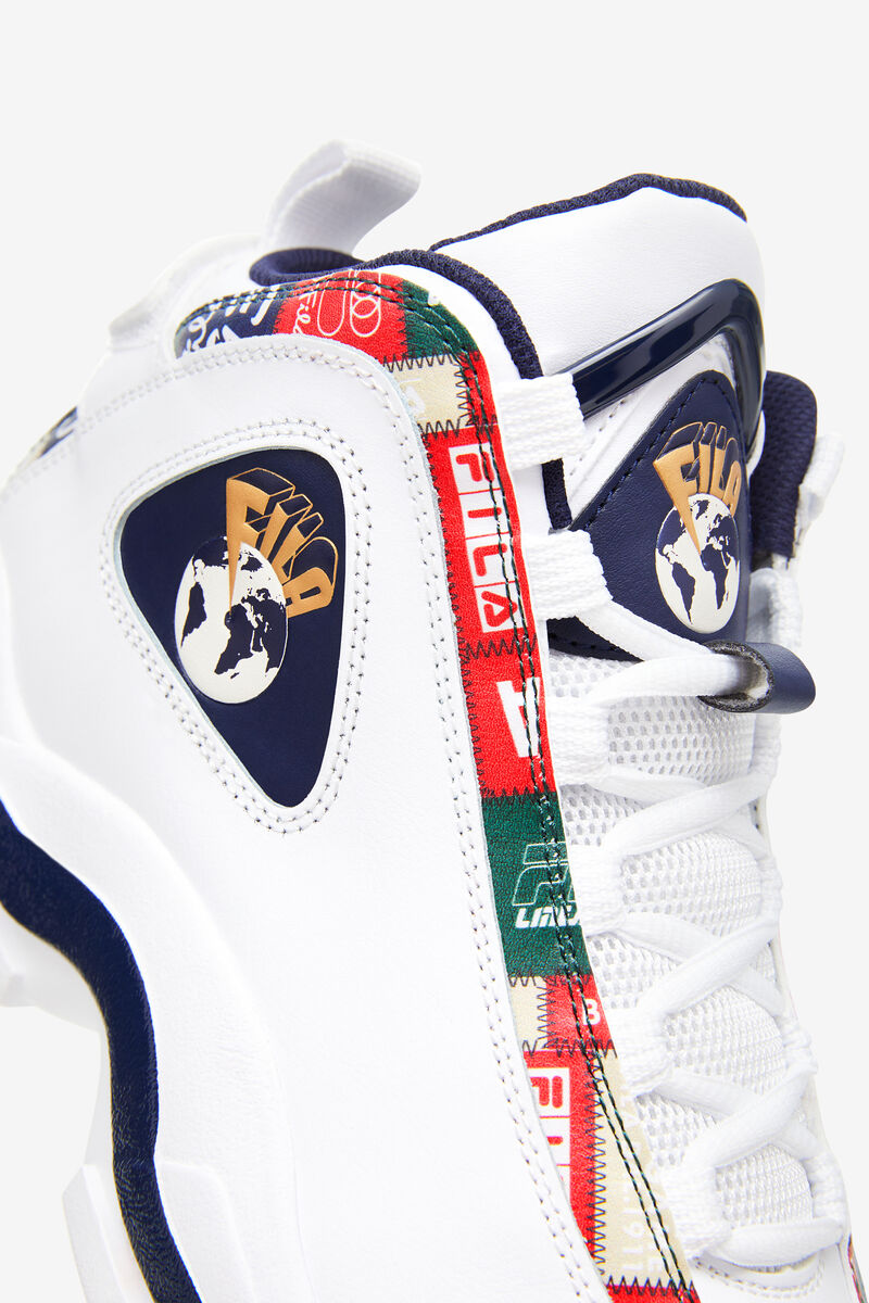 Fila Grant Hill 2 Patchwork Shoes | Fila White / Navy / Red | 7MhWggCeWZV