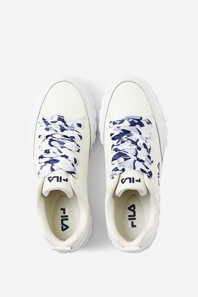 Fila Sandblast Low Satin Lace White / Navy / White | CjkoTyMRseO