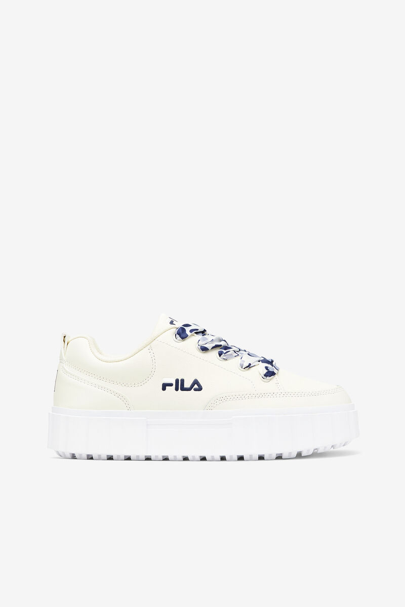 Fila Sandblast Low Satin Lace White / Navy / White | CjkoTyMRseO